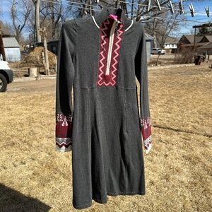 Athleta Alps Snowcat Sweater Dress size Small